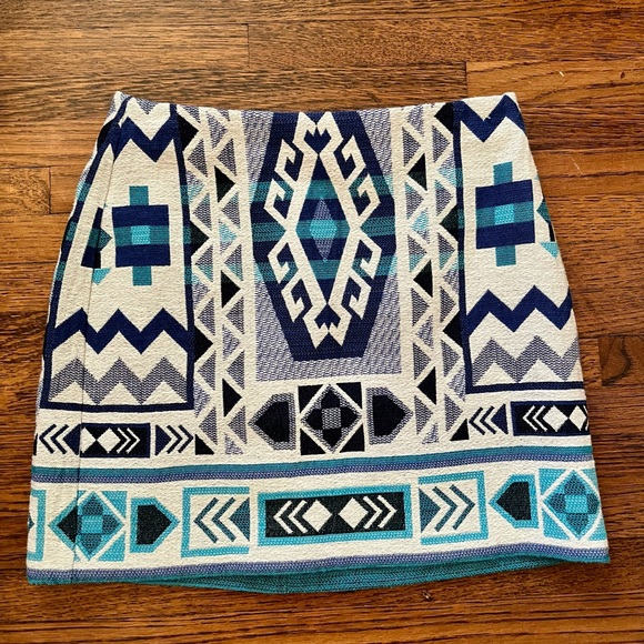 H&M Divided Blue Boho Woven Skirt Size 2 - Picture 2 of 5